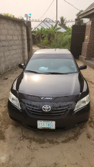 Photo - Toyota Camry 2010 Black