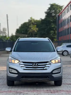Hyundai Santa Fe 2016 Silver