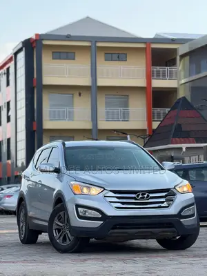 Hyundai Santa Fe 2016 Silver