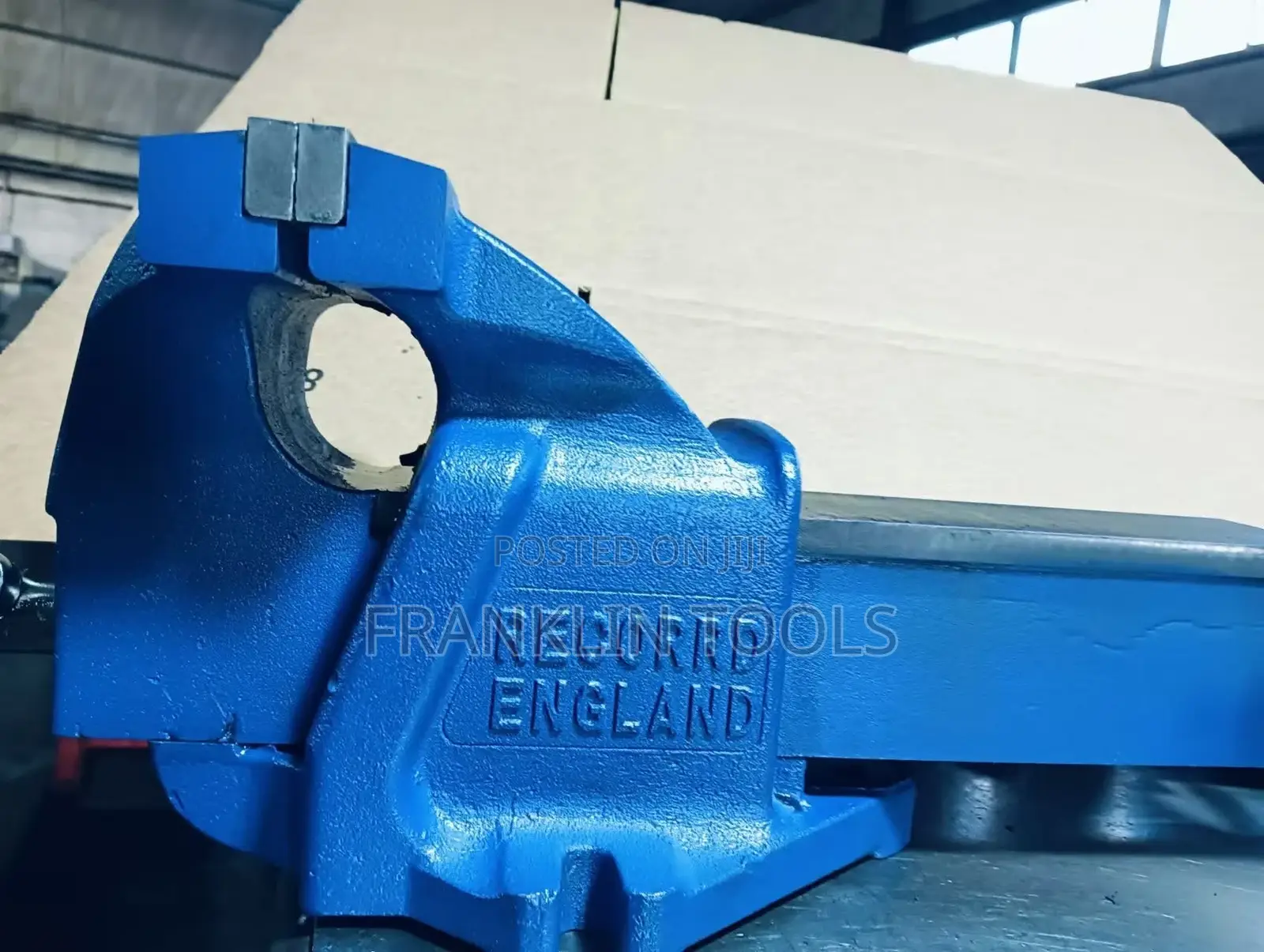 England Record Vice No 8inch