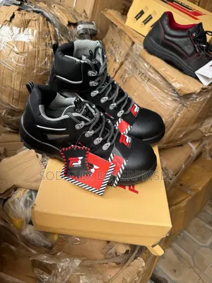 Photo - Pro Safe Electrical Durable Safety Shoe Available