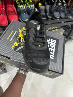 Photo - Lightstar Durable Safety Joggers Safety Shoe