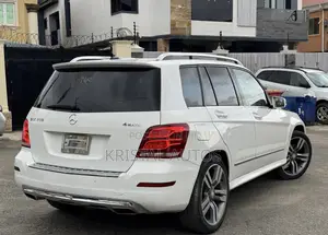 Mercedes-Benz GLK-Class 350 4MATIC 2013 White