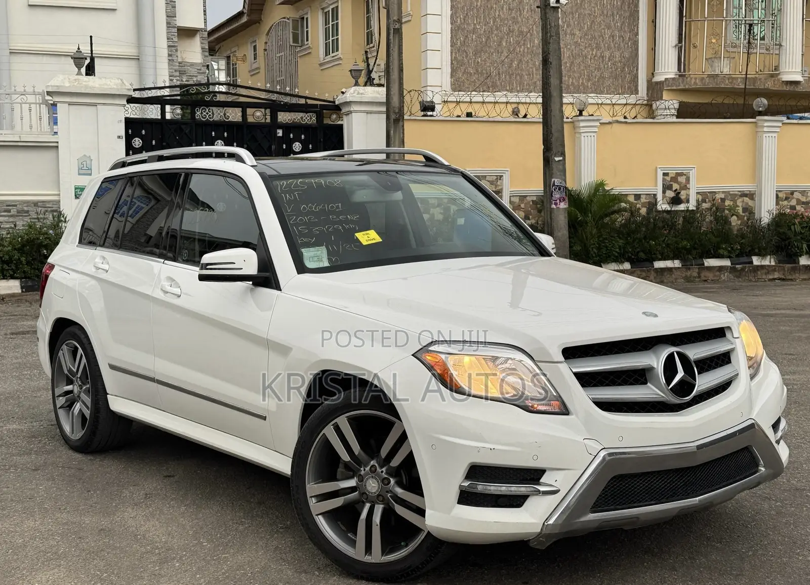 Mercedes-Benz GLK-Class 350 4MATIC 2013 White
