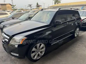 Mercedes-Benz GLK-Class 350 2011 Black