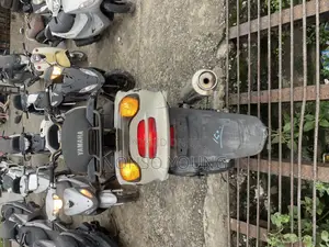 Photo - Yamaha Majesty 2019