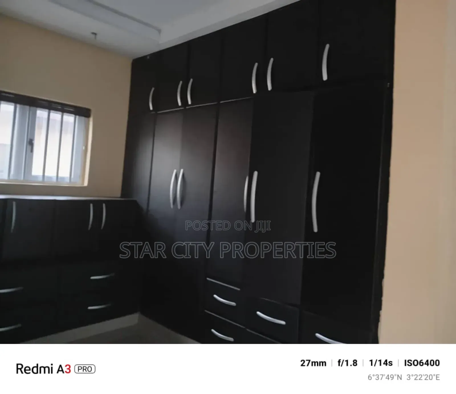 5bdrm Duplex in Omole Ph 2 for rent