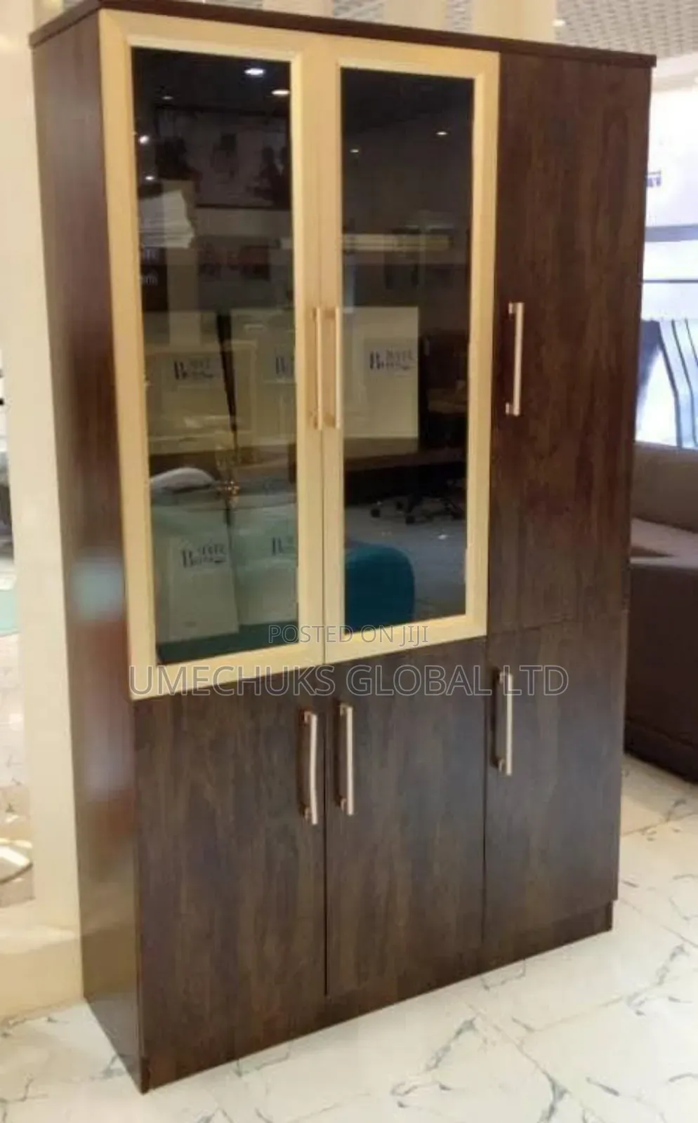 Top Notch Executive 3door Bookshelf