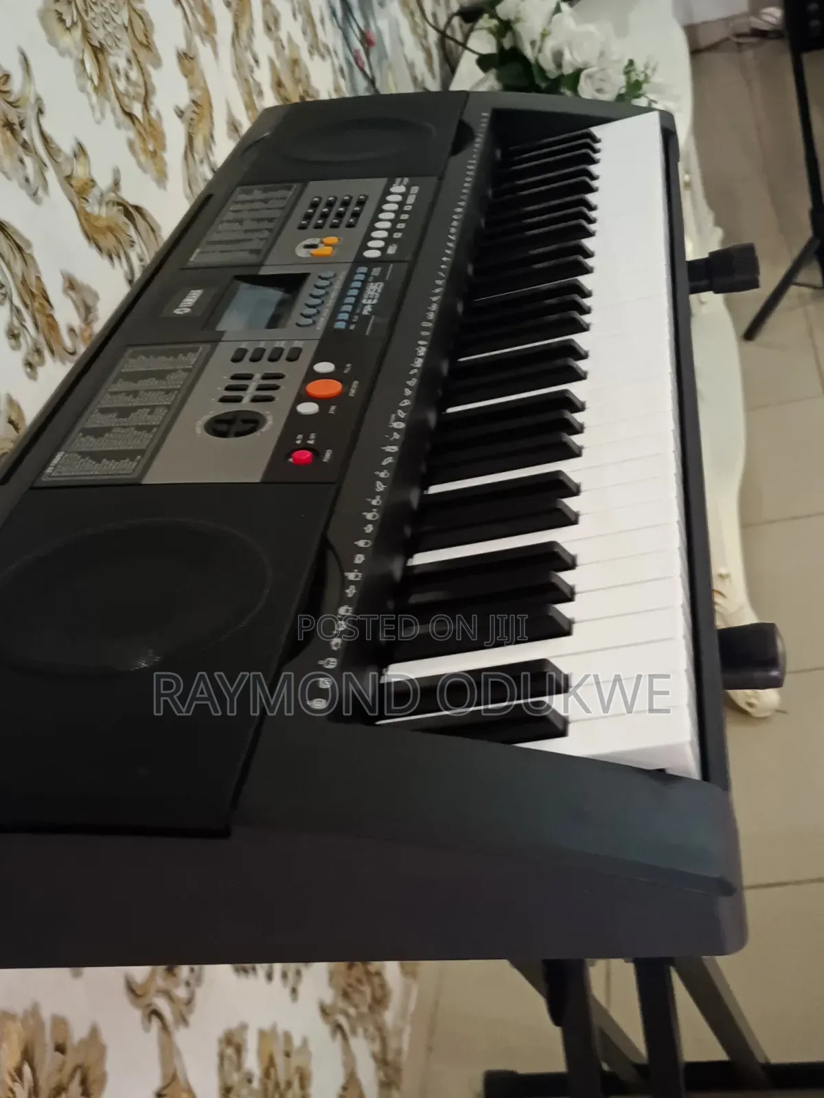 Standard Keyboard Piano With Adapter and Stand