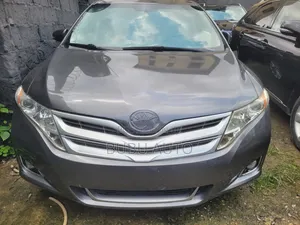 Toyota Venza LE 4dr Wagon AWD (2.7L 4cyl 6A) 2014 Gray