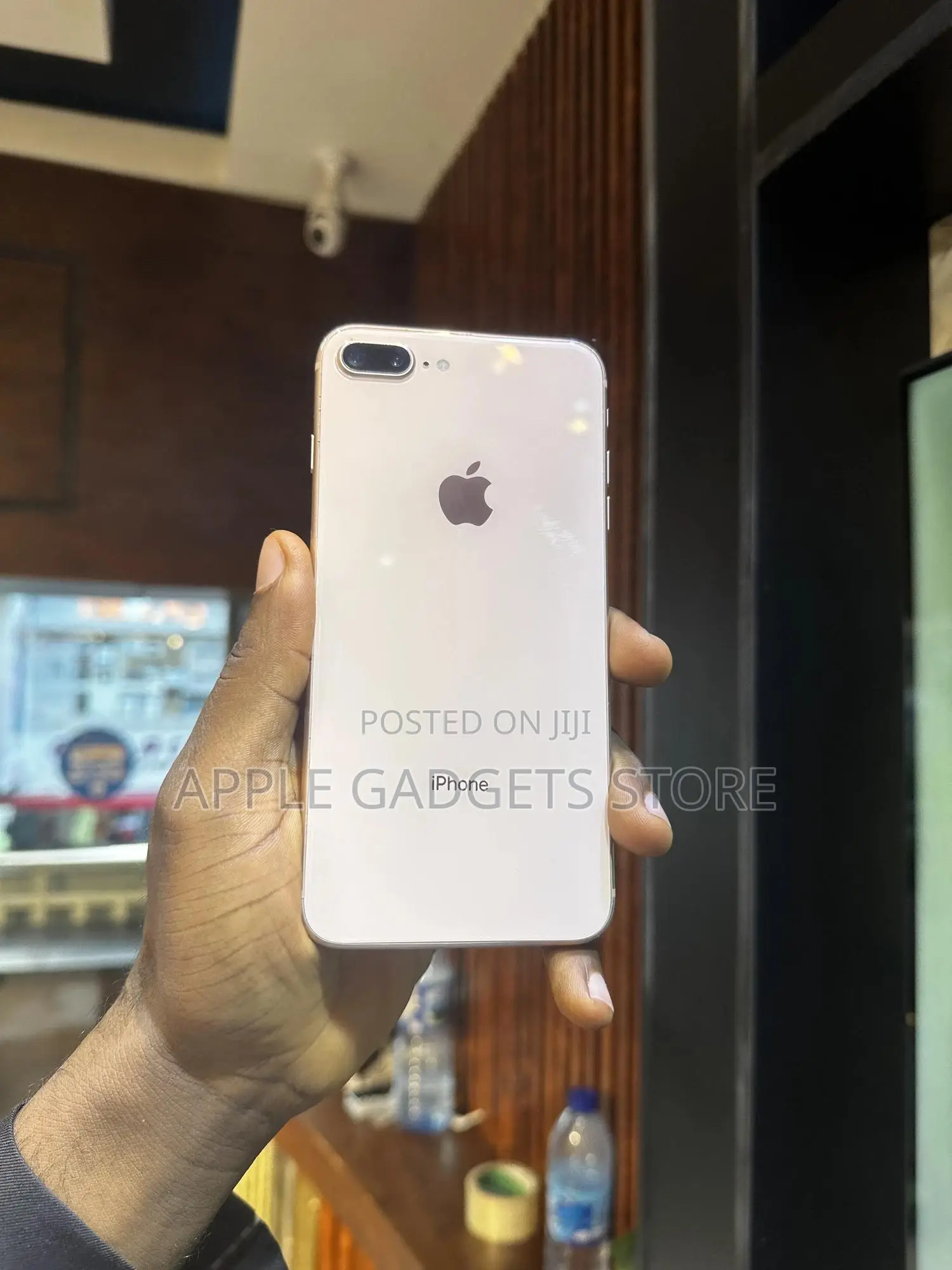 Apple iPhone 8 Plus 64 GB