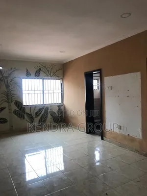 Photo - 1bdrm Block of Flats in Lekki Phase 1 for rent