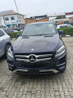 Mercedes-Benz GLE-Class 2016 Blue