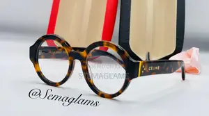 Photo - Celine Round Frame Glasses - Retro Aesthetic Unisex