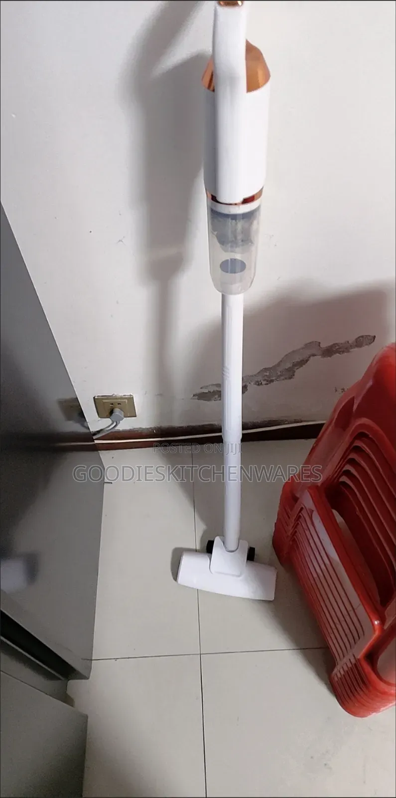 Rechargeable Wireless Vacuum Cleaner