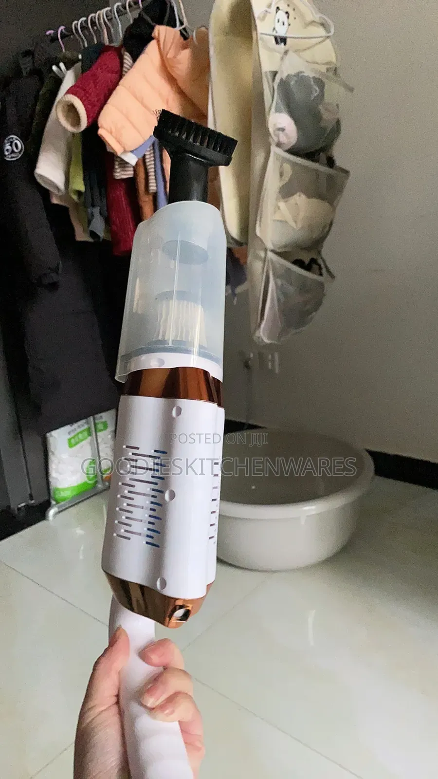 Rechargeable Wireless Vacuum Cleaner