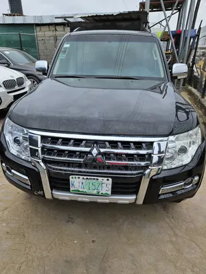 Mitsubishi Pajero Sport GLS 2018 Black
