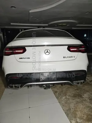 Mercedes-Benz GLE-Class AMG GLE 63 4MATIC 2017 White