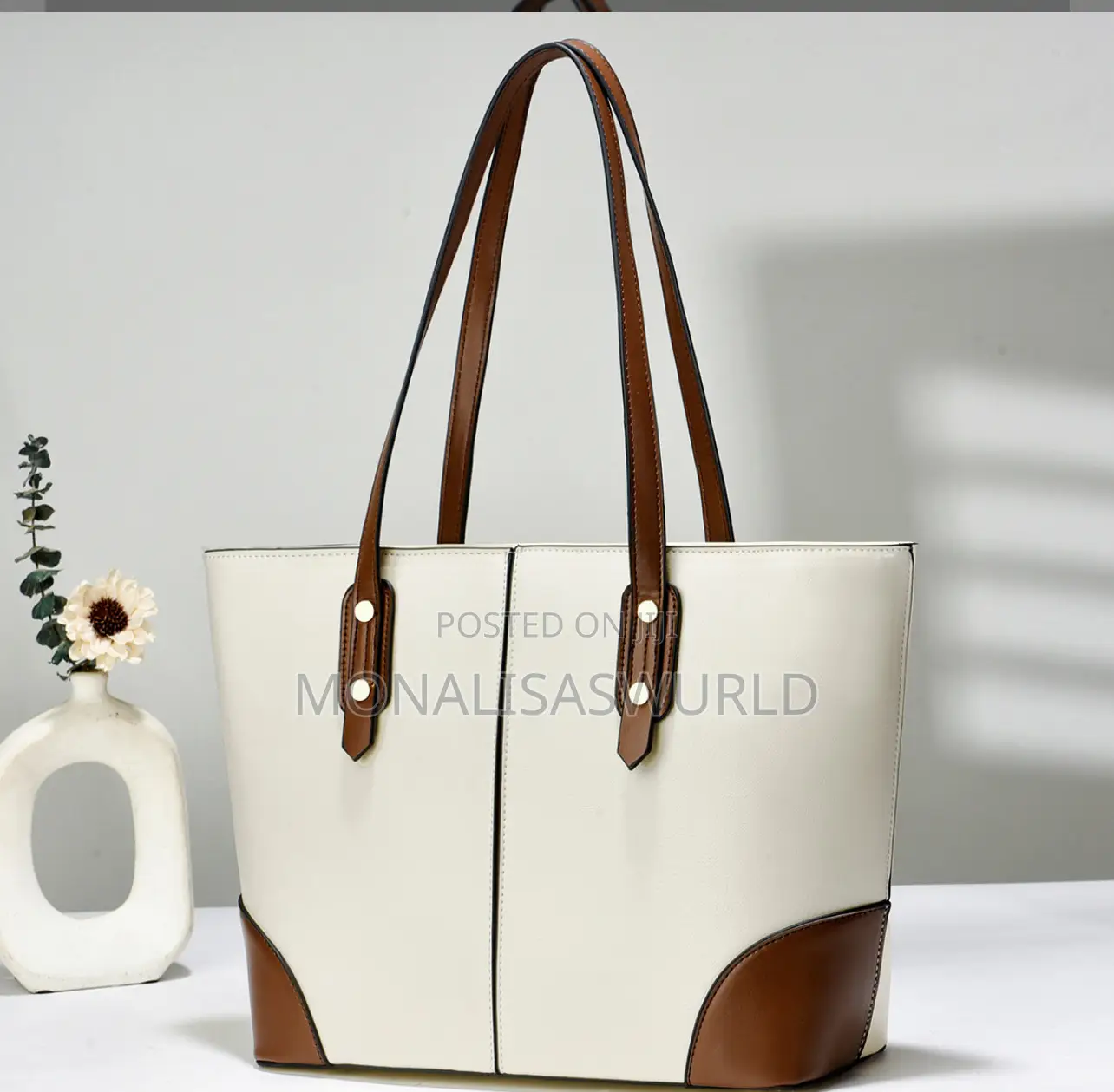 Large Capacity Shoulder Bag