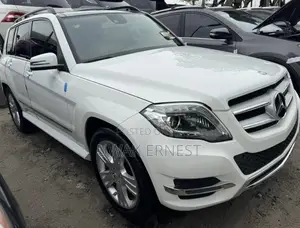 Mercedes-Benz GLK-Class 350 4MATIC 2014 White