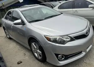 Toyota Camry 2013 Silver