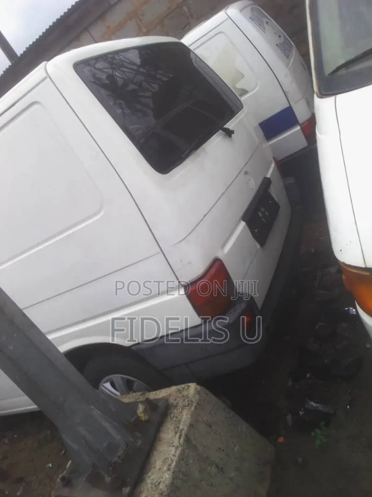 Volkswagen Transporter 2000 White