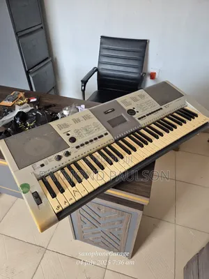Yamaha PSR E403