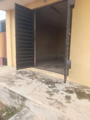 Big Shop for Rent at Mao Junction Kollington