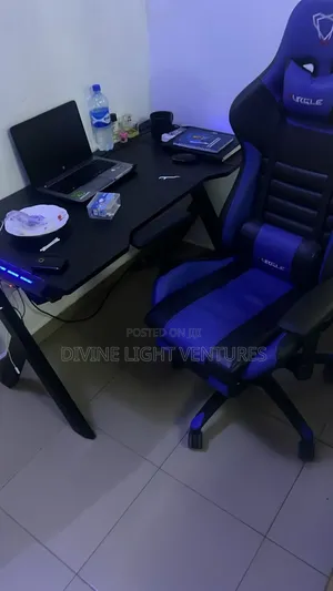 Blue Gaming Chair and Table