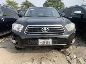Toyota Highlander Limited 2010 Black