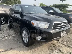 Toyota Highlander Limited 2010 Black