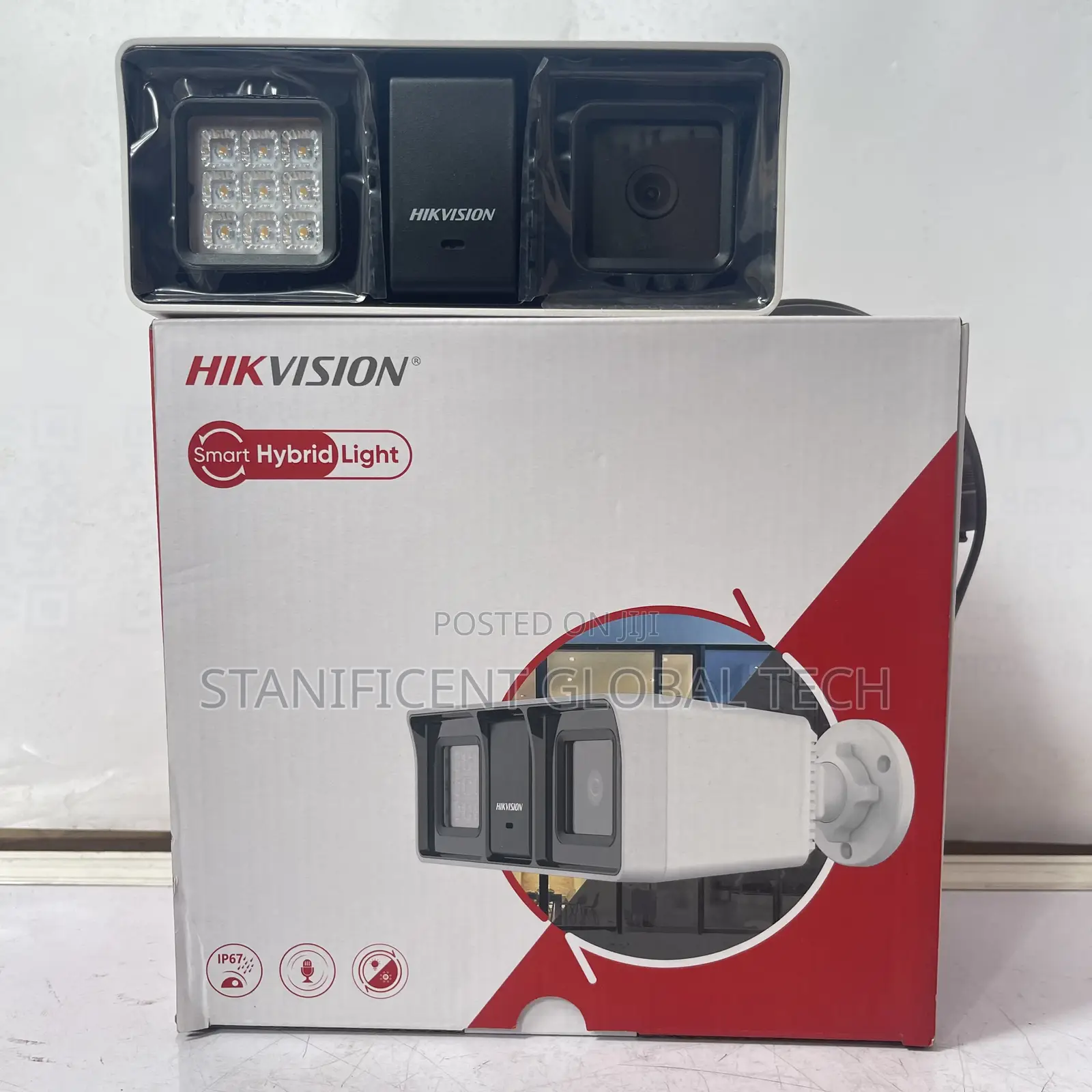 Hikvision 2mp 1080p Smart Hybrid Light Audio Lamp Camera