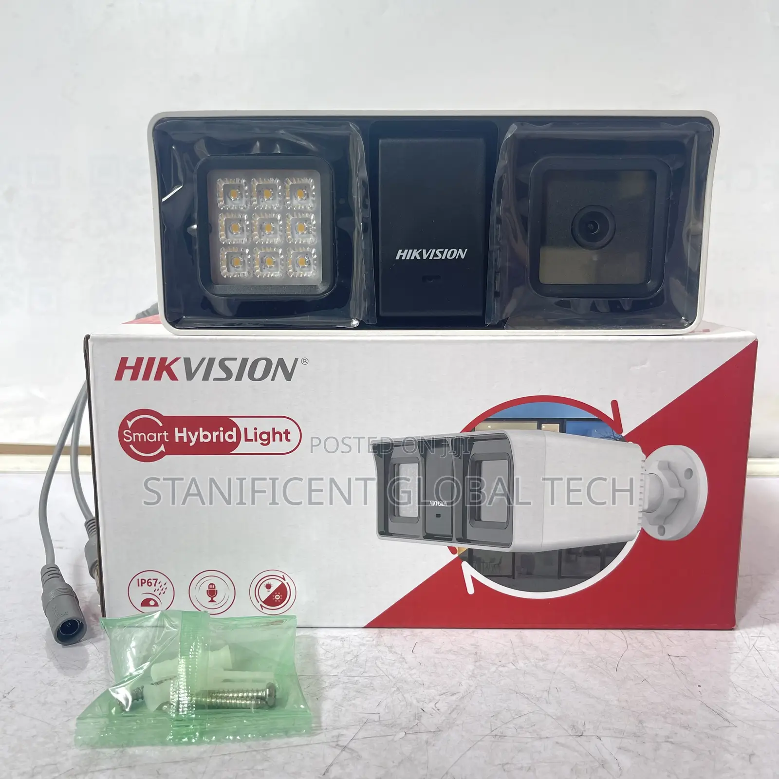 Hikvision 2mp 1080p Smart Hybrid Light Audio Lamp Camera
