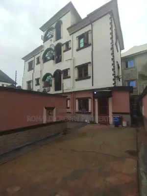 3bdrm Apartment in Isolo for sale