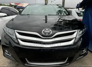 Photo - Toyota Venza 2014 Black