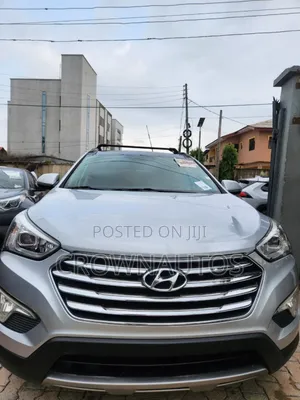 Hyundai Santa Fe Limited 4dr SUV AWD (3.3L 6cyl 6A) 2015 Silver