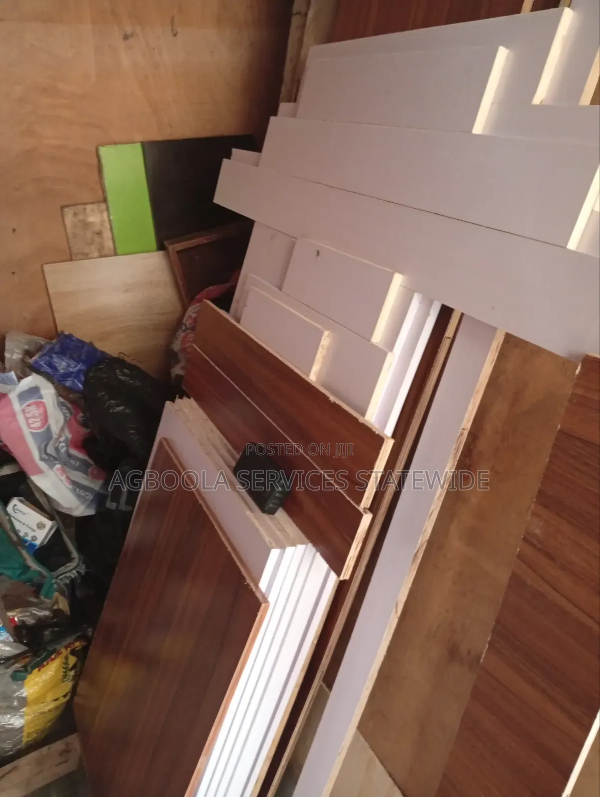 Kitchen Cabinet-Set Up