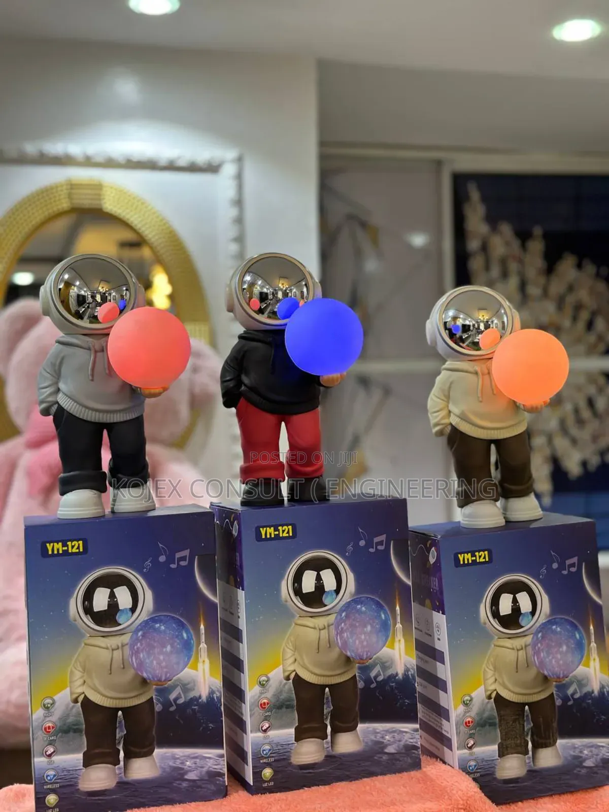 La Astro 
Moon Light German Astronauts