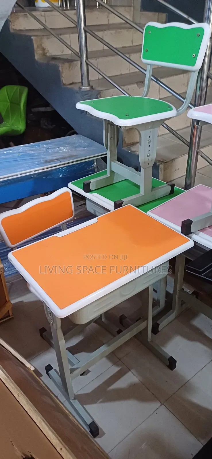 Quality Students Desk With Chairs