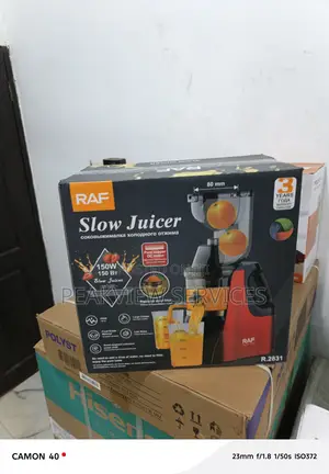 Raf R.2831 – Dual-Speed Juicer With Anti-Clogging Design