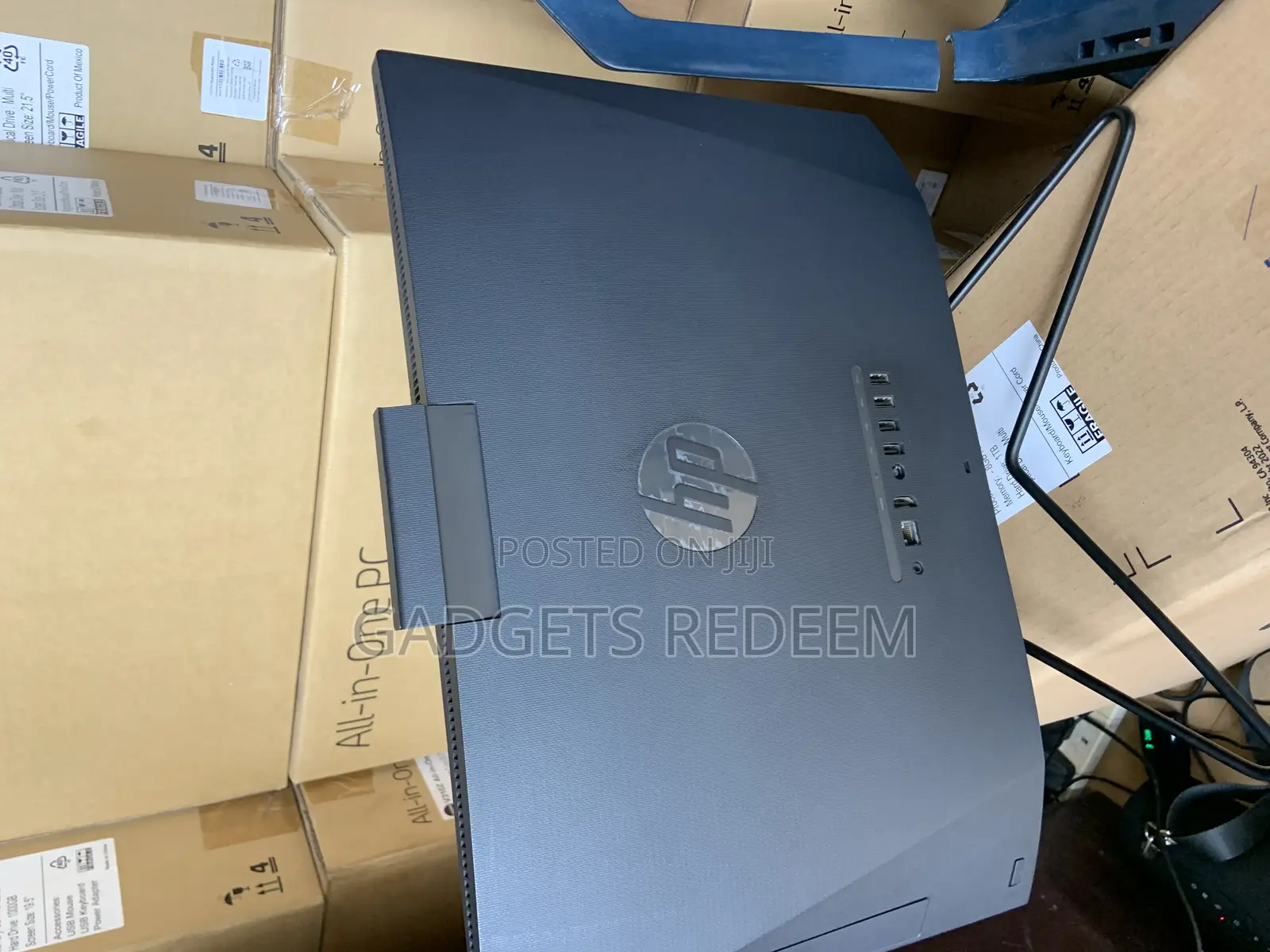 New Desktop Computer HP 200 G4 All-in-One 8GB Intel Core I3 HDD 1T