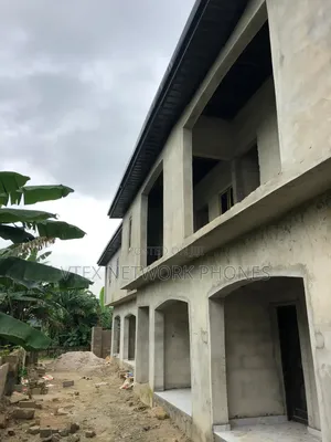 9bdrm Block of Flats in Golden Checkpoint, Obio-Akpor for rent