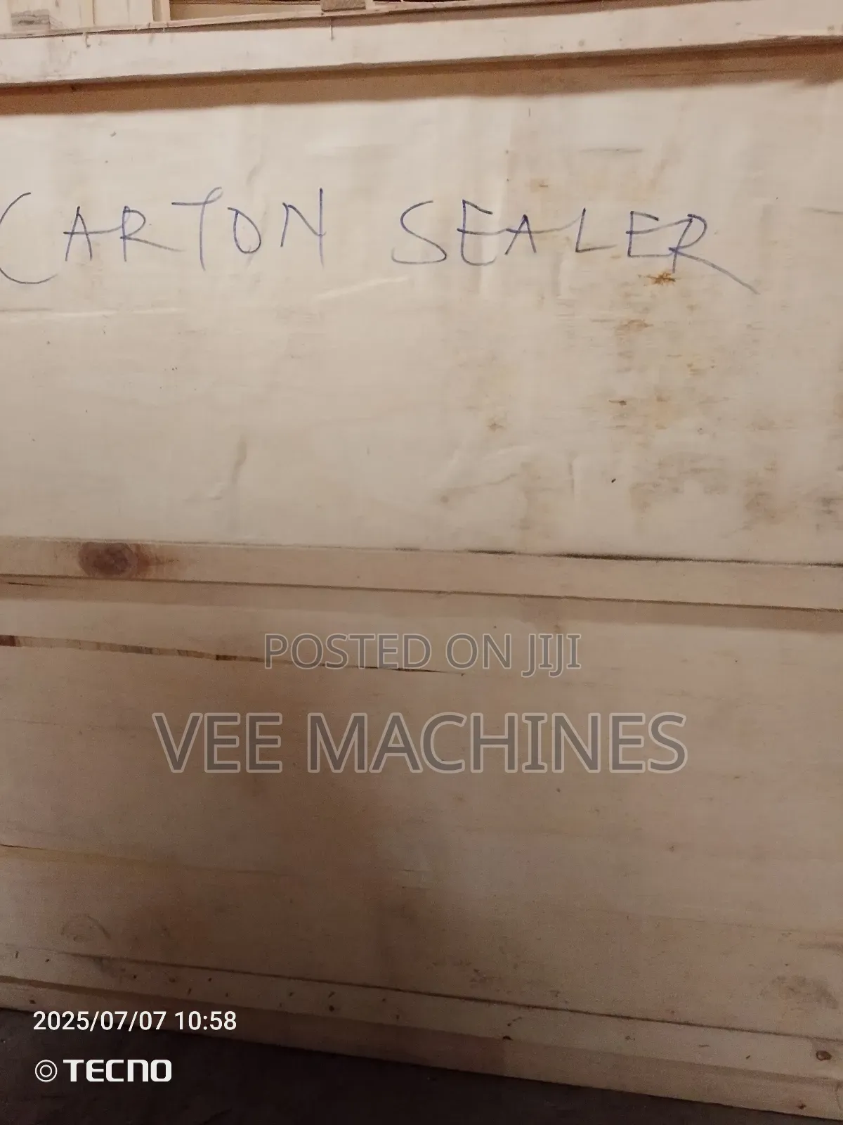 Cartoon Sealer Machine