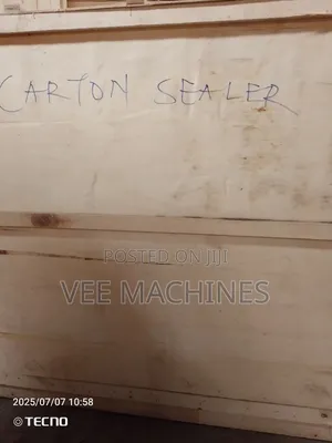 Cartoon Sealer Machine