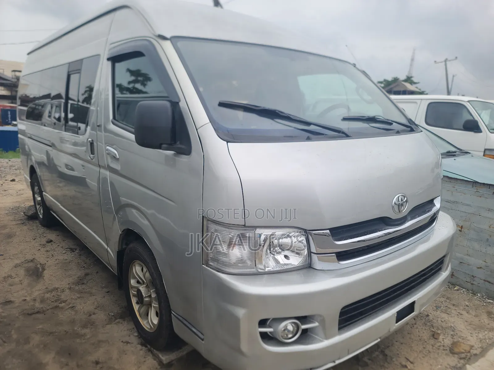 Toyota HiAce 2010 Grey