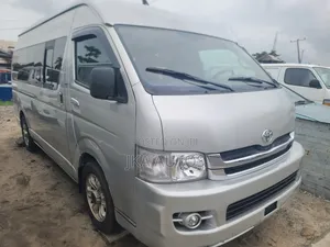 Toyota HiAce 2010 Grey