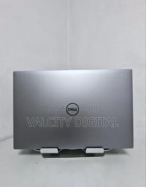 Laptop Dell Precision 5570 32GB Intel Core i9 SSD 1T
