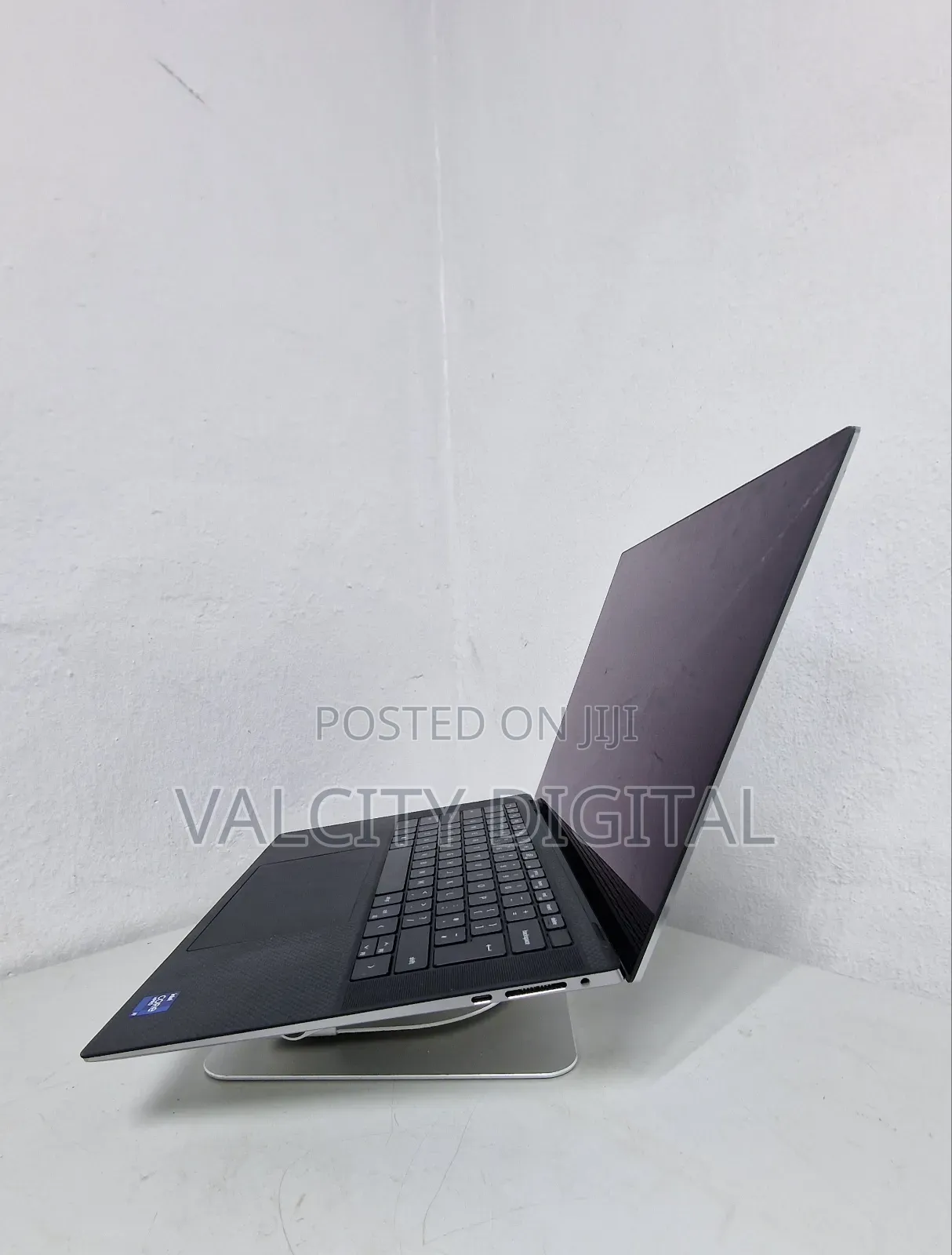 Laptop Dell Precision 5570 32GB Intel Core i9 SSD 1T