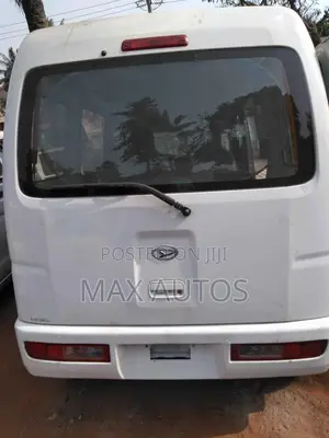Daihatsu Hijet 2008 White