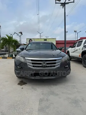 Photo - Honda Crosstour 3.5 AWD 2010 Gray